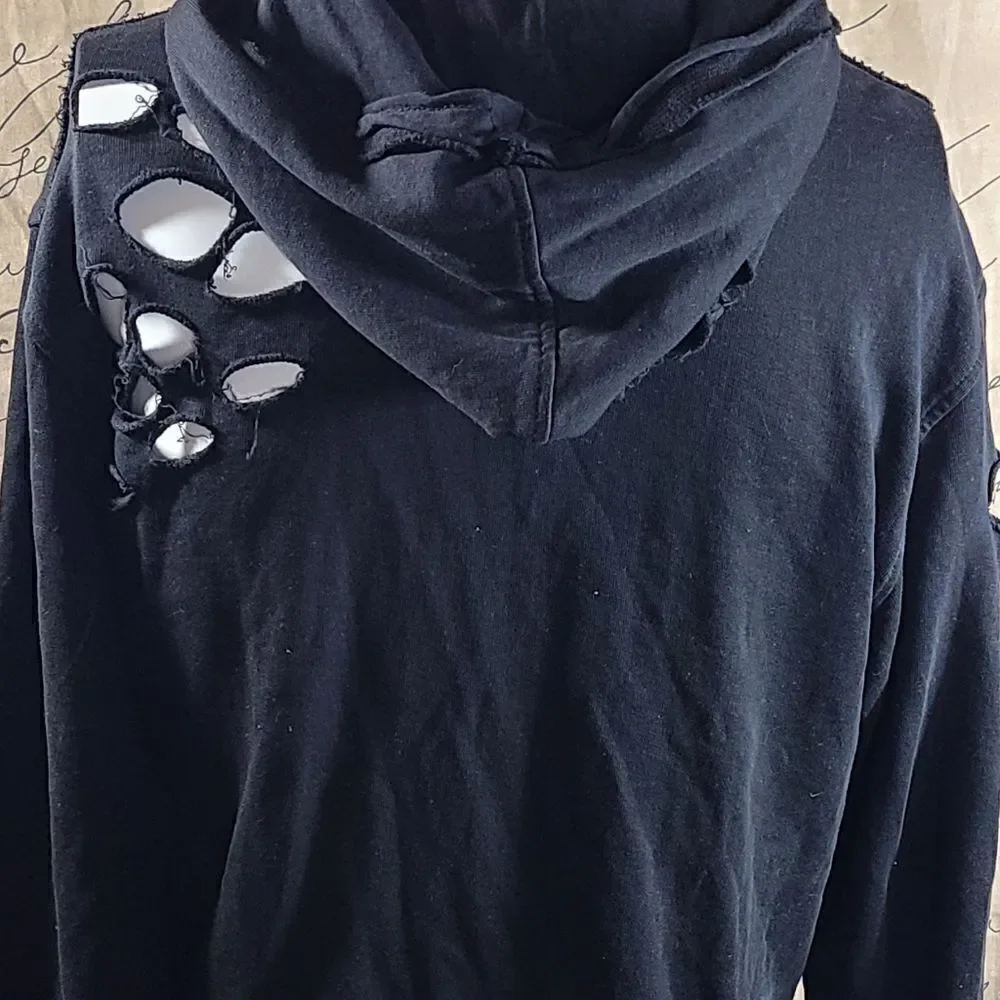 Distressed shirt - Picture 10 of 12